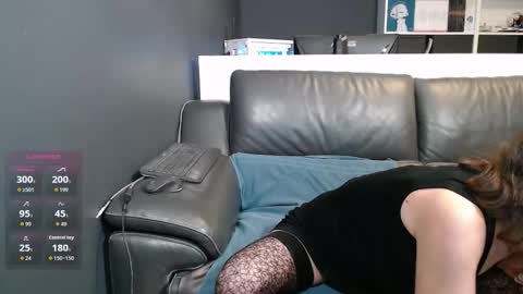 Lili Bertine online show from 11.21.25