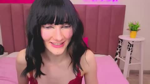 Lilli  follow me kiss online show from 05.28.26