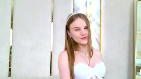 lili_lohan online show from 05.17.26