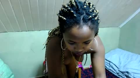 liliah online show from 02.15.25