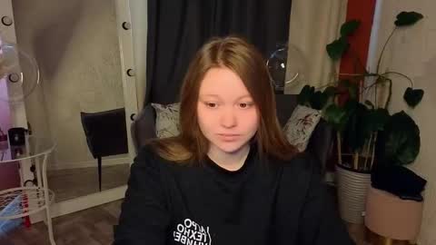 Snapshot of lilian_stars chatting on 02.23.26 Lilian online show from 02.23.26