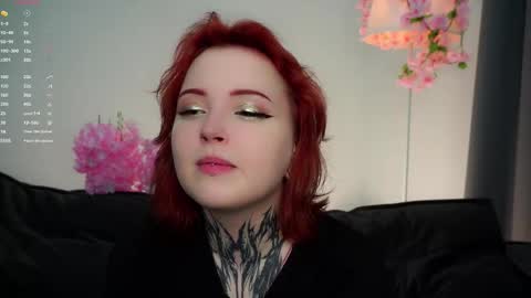 Snapshot of lilianadao chatting on 09.27.25 Anika online show from 09.27.25