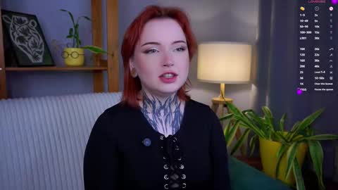 Snapshot of lilianadao chatting on 10.21.25 Anika online show from 10.21.25