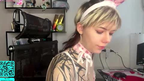 Lilian online show from 02.14.26