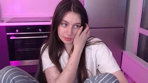 Lilu online show from 01.11.26