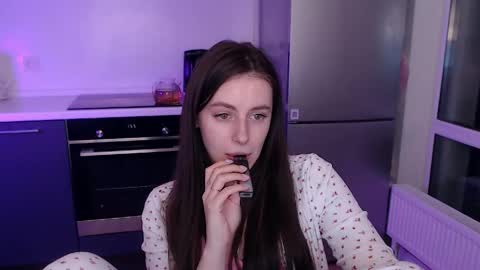 Snapshot of liliatlu chatting on 03.10.26 Lilu online show from 03.10.26