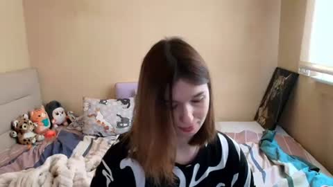 liliawoolf online show from 10.28.25