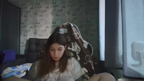 Snapshot of liliawoolf chatting on 05.20.26 liliawoolf online show from 05.20.26