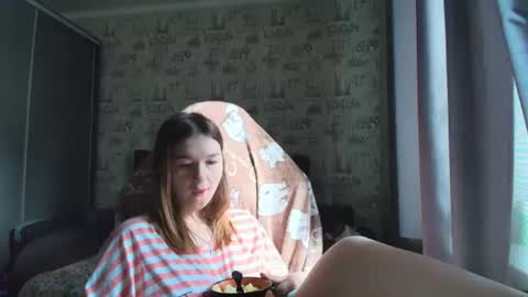 Snapshot of liliawoolf chatting on 06.18.26 liliawoolf online show from 06.18.26