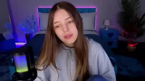 Lili Bakery online show from 11.25.25