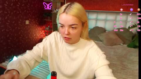 Snapshot of lilieanori chatting on 02.02.25 Lilie online show from 02.02.25