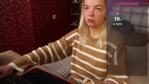 Snapshot of lilieanori chatting on 02.22.25 Lilie online show from 02.22.25