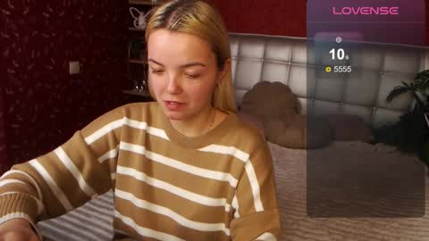 Snapshot of lilieanori chatting on 02.22.25 Lilie online show from 02.22.25