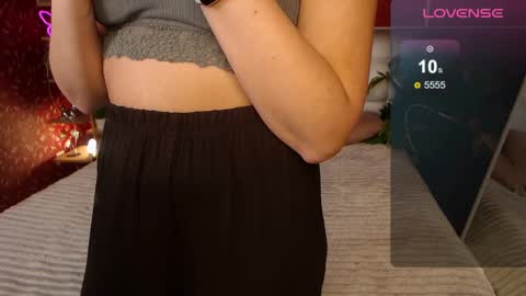 Snapshot of lilieanori chatting on 03.05.25 Lilie online show from 03.05.25