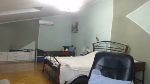 Snapshot of lilieanori chatting on 03.08.25 Lilie online show from 03.08.25