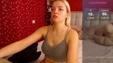 Snapshot of lilieanori chatting on 03.11.25 Lilie online show from 03.11.25