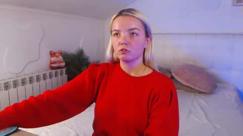 Snapshot of lilieanori chatting on 03.12.25 Lilie online show from 03.12.25