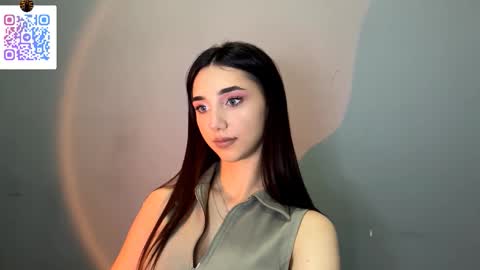 Snapshot of lilihalvorsen chatting on 02.14.26 Lina online show from 02.14.26