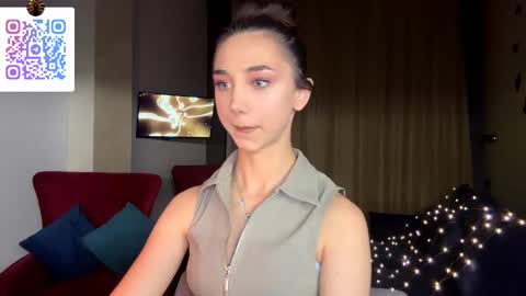 Snapshot of lilihalvorsen chatting on 02.26.26 Lina online show from 02.26.26