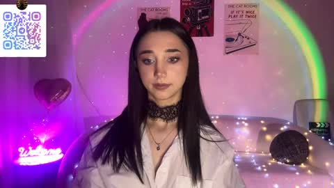 Lina online show from 04.23.26