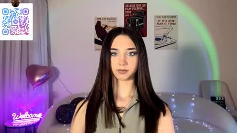 Lina online show from 04.29.26