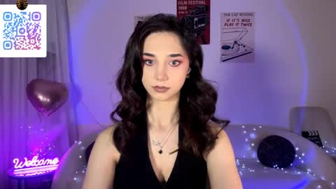 Snapshot of lilihalvorsen chatting on 06.05.26 Lina online show from 06.05.26