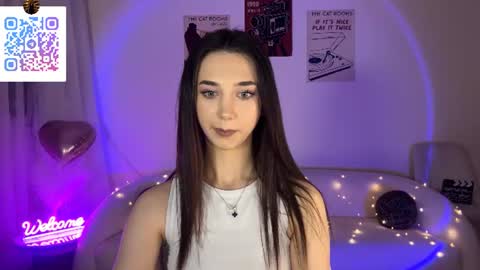 Snapshot of lilihalvorsen chatting on 06.19.26 Lina online show from 06.19.26
