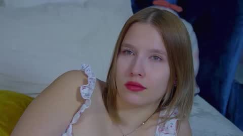 LiliLinn online show from 10.11.25