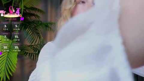 Snapshot of lililok101 chatting on 03.03.26 lililok101 online show from 03.03.26