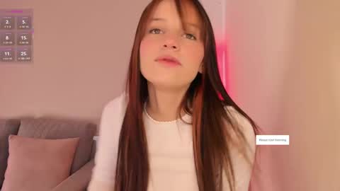 Snapshot of lilily_lv chatting on 04.21.26 Lilly online show from 04.21.26