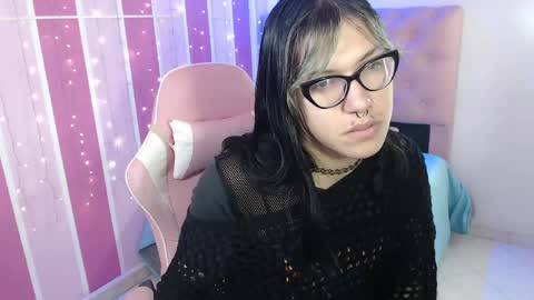 Snapshot of lilith_ayanami chatting on 05.25.26 lilith online show from 05.25.26