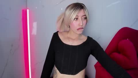 lilith cooper20 online show from 09.25.25