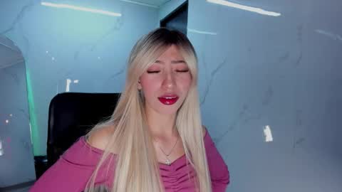 lilith cooper20 online show from 09.27.25