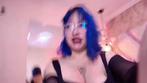   online show from 10.15.25