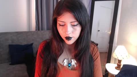 Lilith Patton  online show from 04.30.26