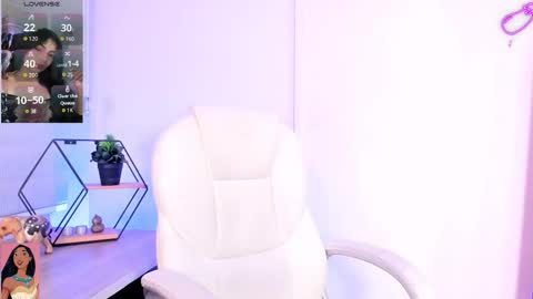 Lili petit  online show from 01.10.26