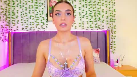 Lily online show from 01.13.26