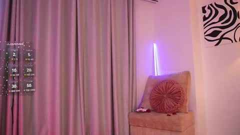 Snapshot of lilithhfosterr chatting on 02.15.25 Lili online show from 02.15.25