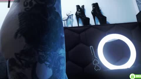 Tifon Mary - Indepent model  online show from 10.16.25