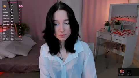 Lilith online show from 12.04.25