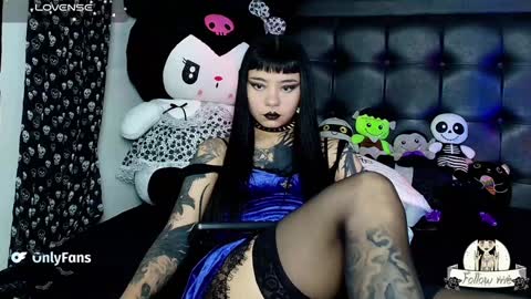 Snapshot of lilithmoon666 chatting on 01.19.25 online show from 01.19.25