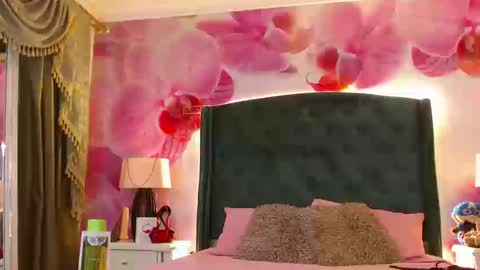 Lilith Snoop online show from 01.16.26