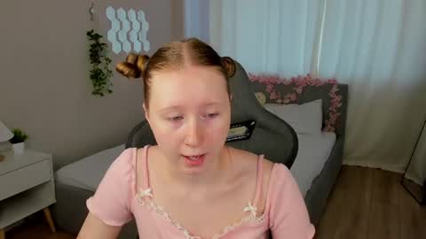 Snapshot of lilitiny chatting on 07.23.26 Lili Tiny GMT2 3-10AM MonTueWedThuSat online show from 07.23.26