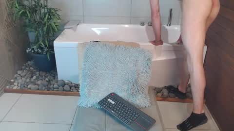 Lil James online show from 12.13.25