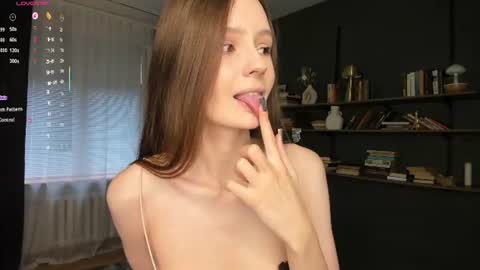 Snapshot of lilkiti chatting on 07.25.26 Kiti online show from 07.25.26
