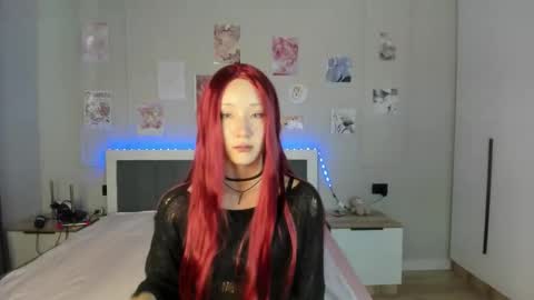 Snapshot of lilla_kiem chatting on 02.19.26 Chaerin online show from 02.19.26