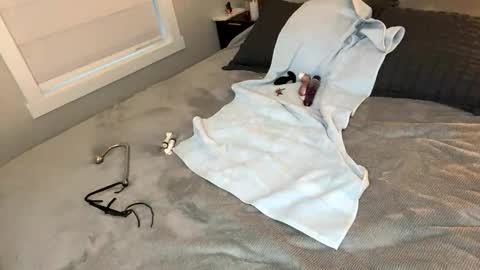 lillhotty7569 online show from 05.17.26