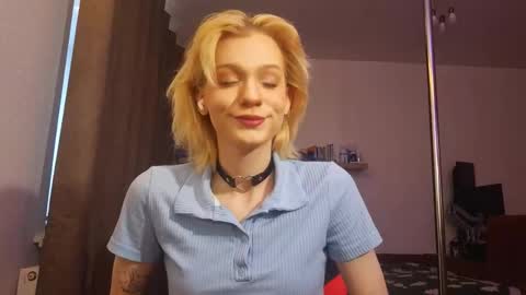 Snapshot of lilliakoop chatting on 01.18.26 Nevera online show from 01.18.26