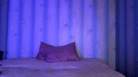 Lillian online show from 03.21.26