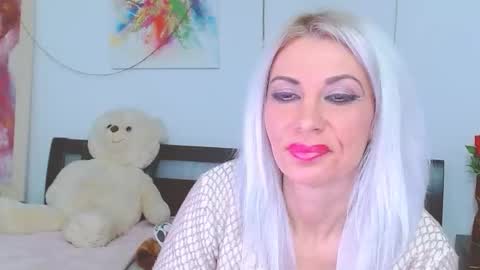 Lara online show from 02.09.26